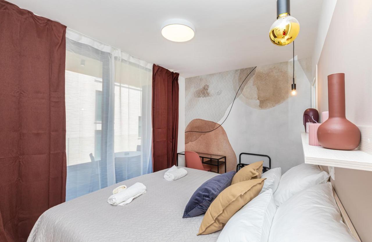 Sunny Lol Port Apartments In The City Centre Dubrovnik Exterior photo