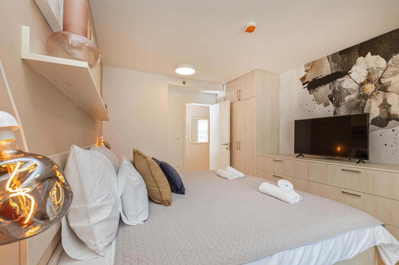 Sunny Lol Port Apartments In The City Centre Dubrovnik Exterior photo