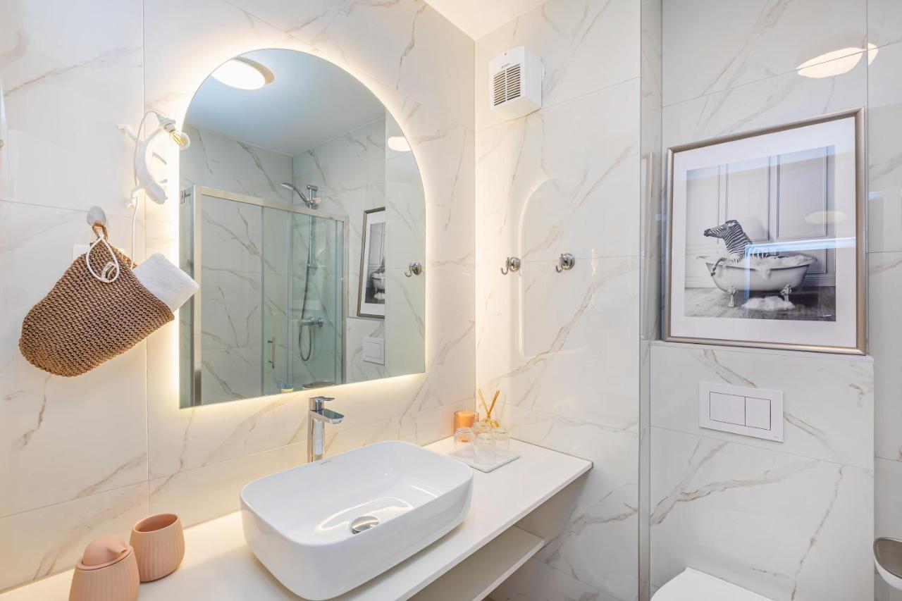 Sunny Lol Port Apartments In The City Centre Dubrovnik Exterior photo